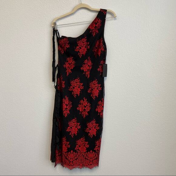 New H:ours One Shoulder Leonardo Lace Dress in Spanish Red Size Small - Picture 5 of 11